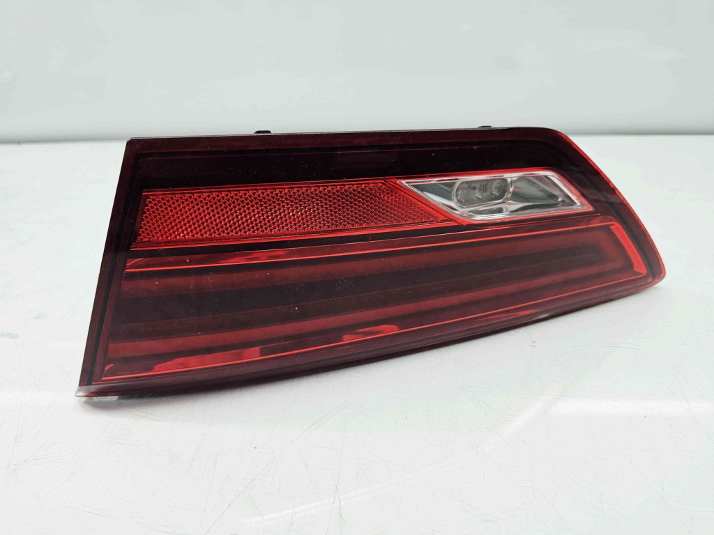 Stop haion dreapta Seat Leon ST Combi (5F8) [Fabr 2013-2018] facelift 5F9945308E