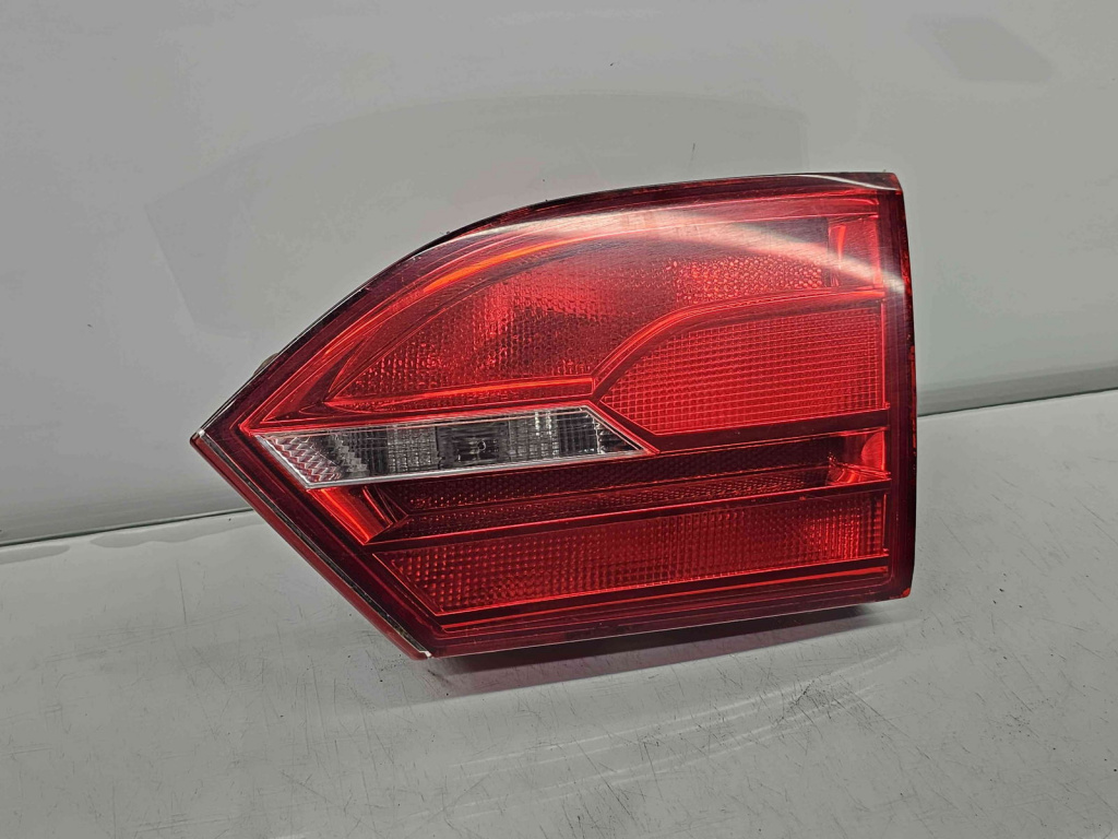 Stop haion dreapta Volkswagen Jetta 4 (162,163) [Fabr 2010-2016] OEM