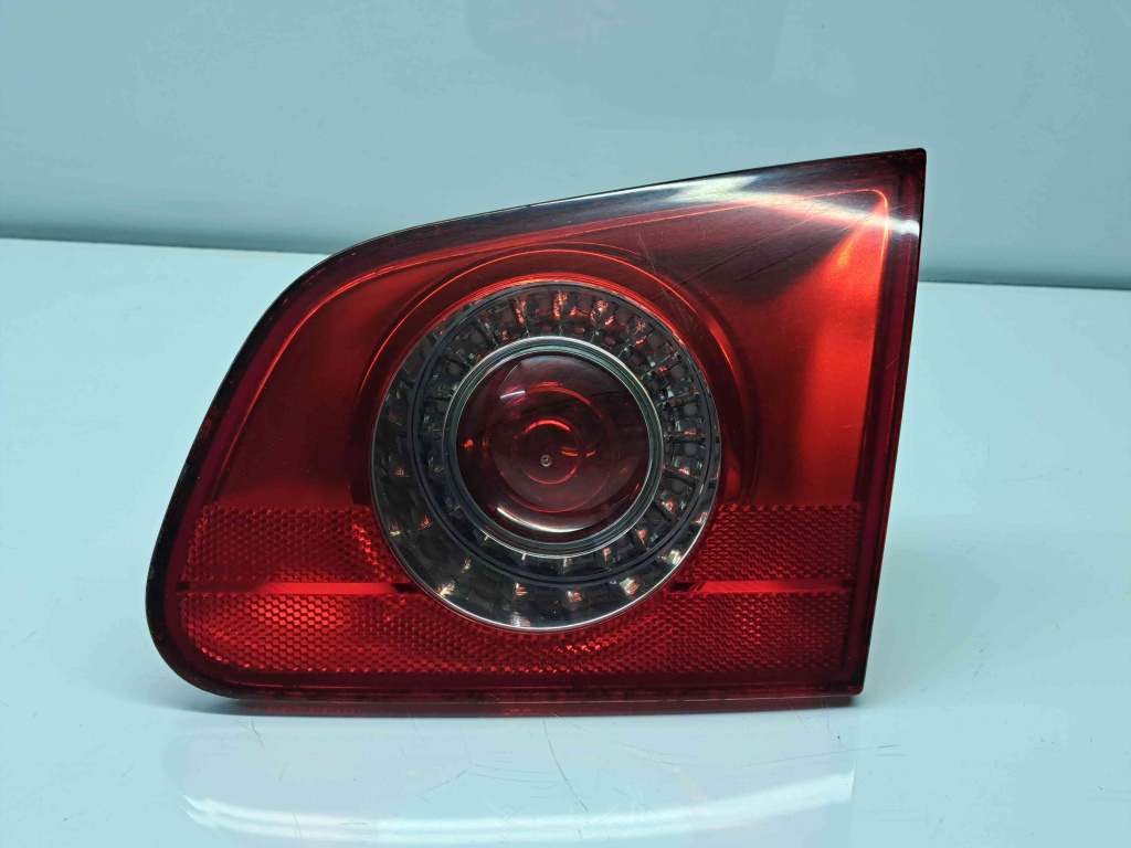 Stop haion dreapta Volkswagen Passat B6 Variant (3C5) [Fabr 2005-2010] 3C9945094A