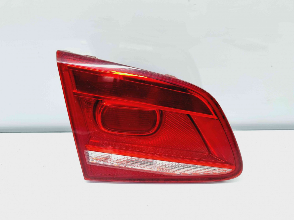 Stop haion stanga Volkswagen Passat B7 (362) [Fabr 2010-2014] 3AE945093K