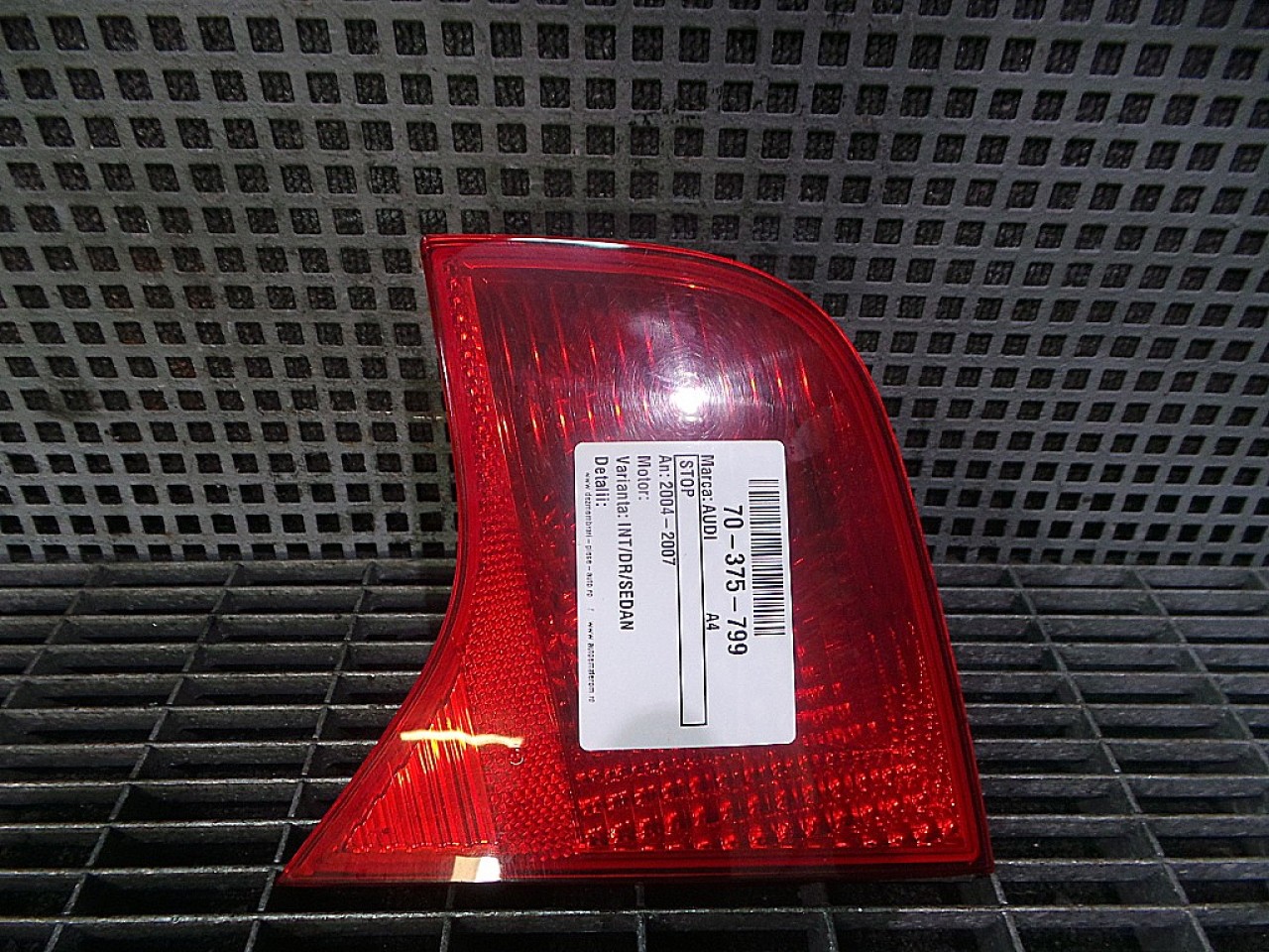 STOP INTERIOR DREAPTA AUDI A4 - - (2004 2007)