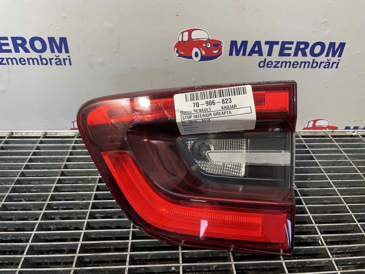 STOP INTERIOR DREAPTA RENAULT KADJAR - - (2015 2018)