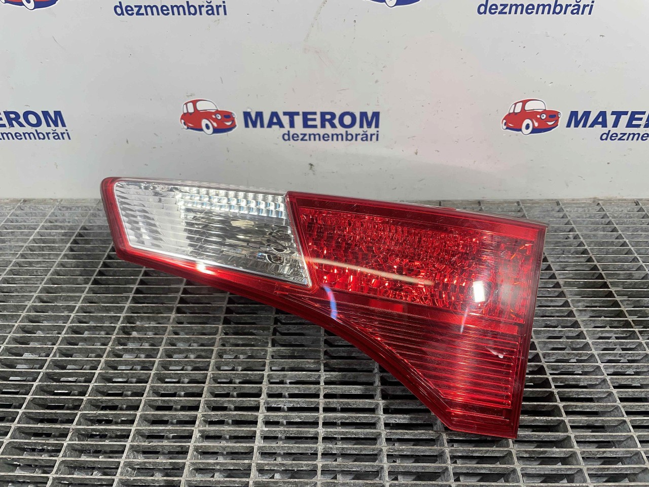 STOP INTERIOR DREAPTA TOYOTA RAV4 - - (2012 2018)