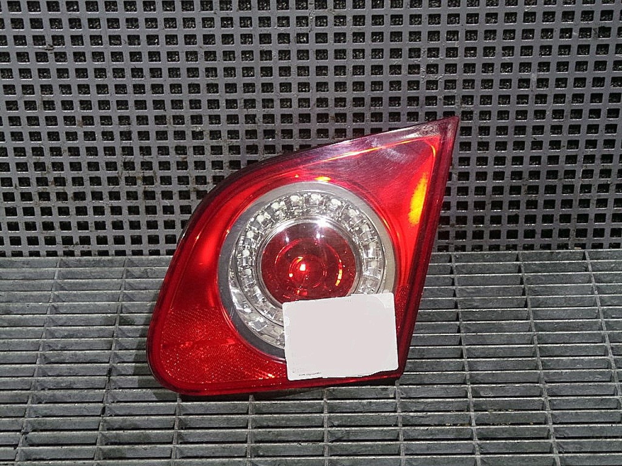 STOP INTERIOR DREAPTA VW PASSAT - - (2005 2010)