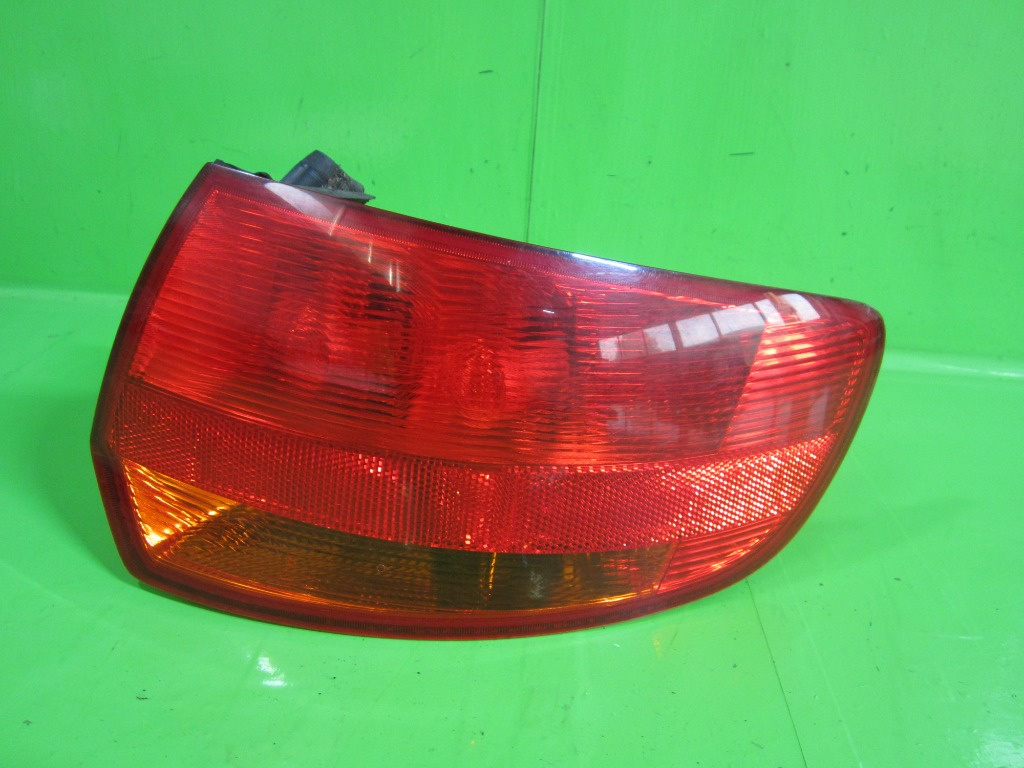 STOP / LAMPA DREAPTA AUDI A3 8P FAB. 2003 - 2012 ⭐⭐⭐⭐⭐
