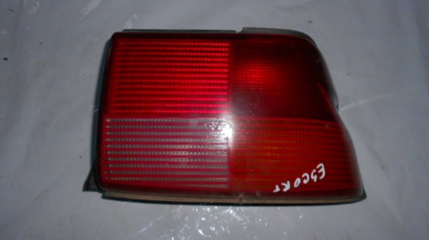 STOP / LAMPA DREAPTA FORD ESCORT FAB. 1990 - 2000 ⭐⭐⭐⭐⭐