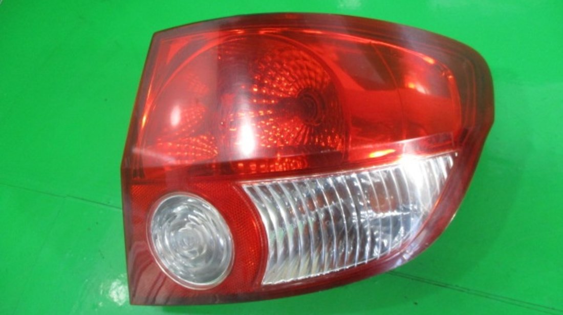 STOP / LAMPA DREAPTA HYUNDAI GETZ FAB. 2002 – 2011 ⭐⭐⭐⭐⭐