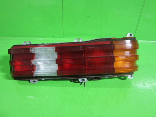 STOP / LAMPA DREAPTA MERCEDES-BENZ E-CLASS W123 ( COBRA ) FAB. 1975 – 1986 ⭐⭐⭐⭐⭐
