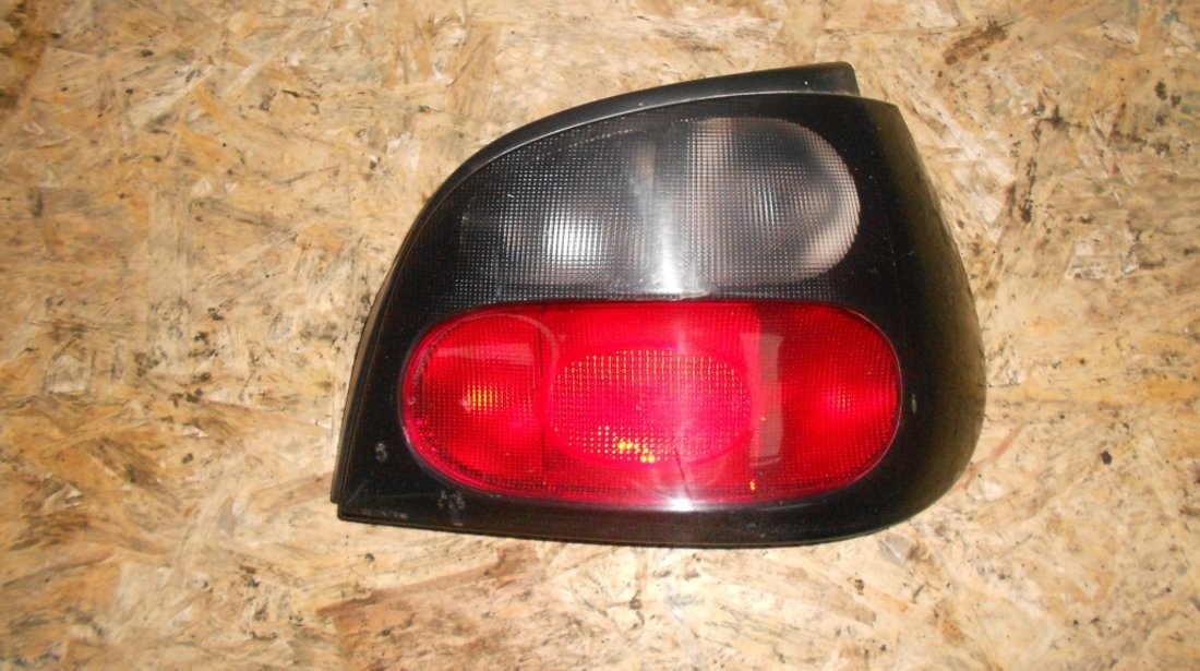 STOP / LAMPA DREAPTA RENAULT MEGANE 1 FAB. 1995 - 2002 ⭐⭐⭐⭐⭐