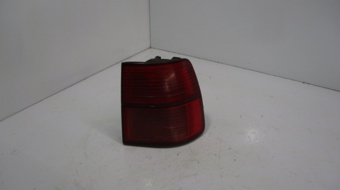 STOP / LAMPA DREAPTA SEAT TOLEDO FAB. 1991 - 1999 ⭐⭐⭐⭐⭐