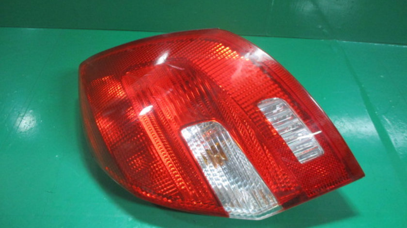 STOP / LAMPA DREAPTA SKODA FABIA 2 FAB. 2007 - 2014 ⭐⭐⭐⭐⭐