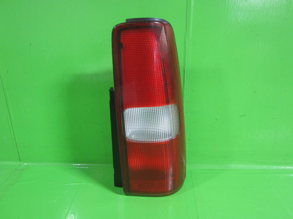 STOP / LAMPA DREAPTA SUZUKI JIMNY FAB. 1998 - 2009 ⭐⭐⭐⭐⭐
