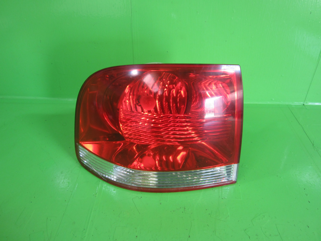 STOP / LAMPA STANGA CAROSERIE VW TOUAREG FAB. 2002 - 2010 ⭐⭐⭐⭐⭐