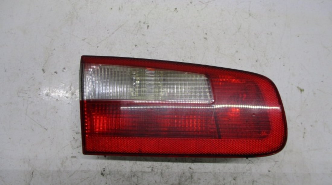 STOP / LAMPA STANGA HAION RENAULT LAGUNA 2 FAB. 2001 – 2007 ⭐⭐⭐⭐⭐