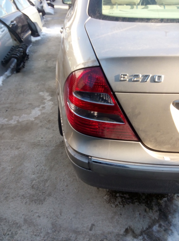 Stop lampa stanga Mercedes-Benz E-CLASS W211