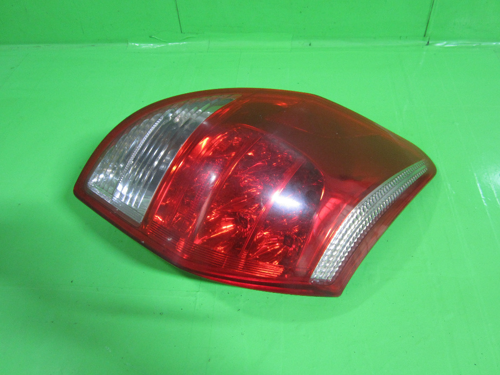 STOP / LAMPA STANGA TOYOTA RAV 4 4x4 FAB. 2005 - 2010 ⭐⭐⭐⭐⭐