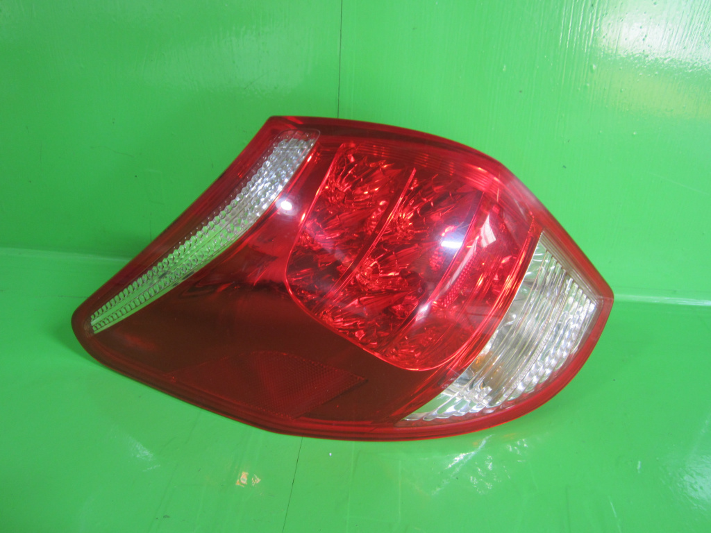 STOP / LAMPA STANGA TOYOTA RAV 4 4x4 FAB. 2005 - 2010 ⭐⭐⭐⭐⭐