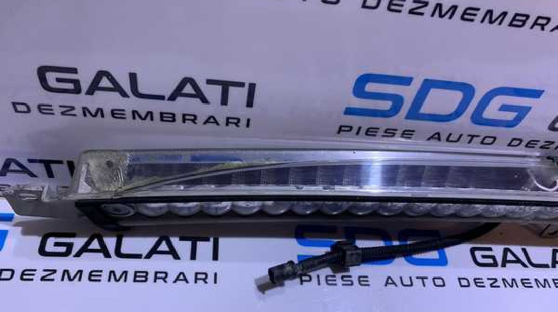 Stop Lampa Tripla Auxiliara Haion Haion Portbagaj cu 8 Leduri ARSE BMW Seria 5 E61 2003 - 2010