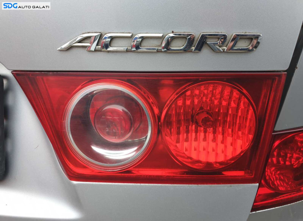 Stop Lampa Tripla Dreapta Capota Portbagaj Honda Accord 7 2002 - 2007 [C5904]