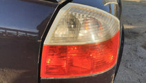 Stop Lampa Tripla Dreapta cu Defect Audi A4 B6 Ber...