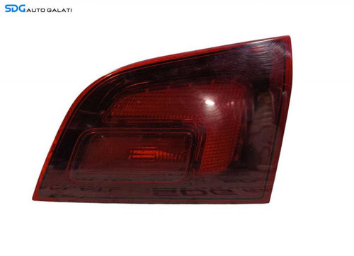 Stop Lampa Tripla Dreapta de pe Haion Haion Portbagaj Opel Astra J Caravan Break Combi 2009 - 2016 C...