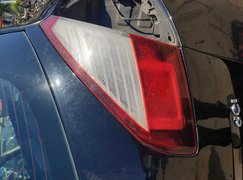 Stop Lampa Tripla Dreapta de pe Haion Haion Portbagaj Renault Megane 3 Hatchback 2008 - 2016 [K5637]