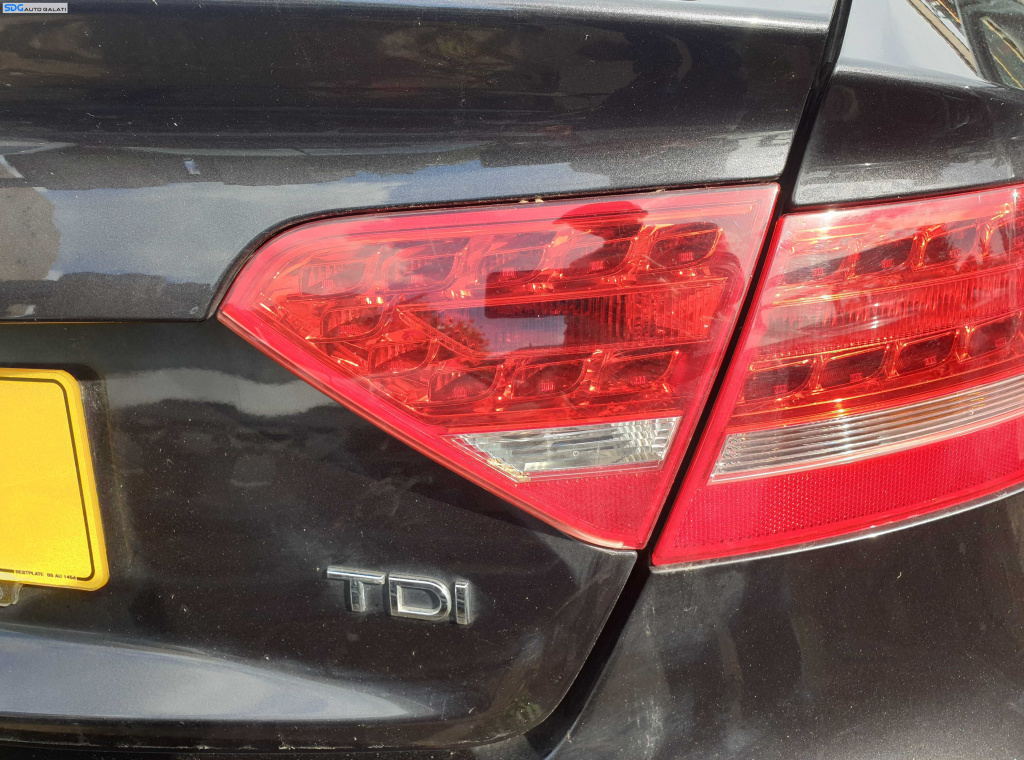 Stop Lampa Tripla Dreapta de pe Haion Haion Portbagaj Audi A5 Coupe Sportback 2008 - 2011 [K5785]