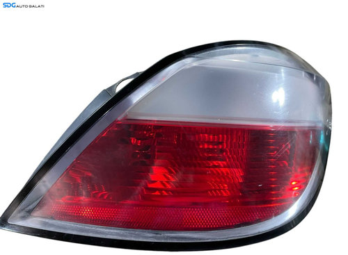 Stop Lampa Tripla Dreapta Opel Astra H Hatchback Scurt 2004 - 2010 [LR0297]
