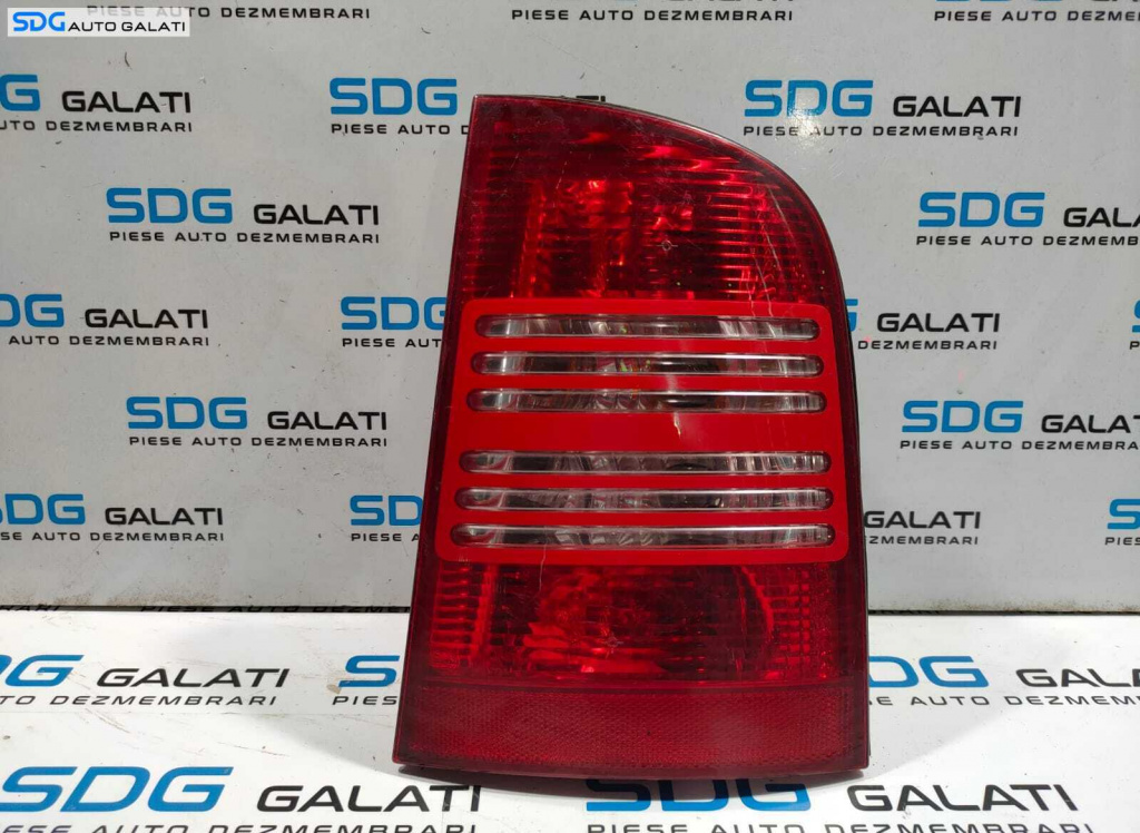 Stop Lampa Tripla Dreapta Skoda Octavia 1 Combi Break 2001 - 2010 Cod 1U9945096A 1U9945112A [L5056]