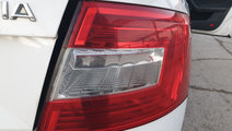 Stop Lampa Tripla Dreapta Skoda Octavia 3 Hatchbac...