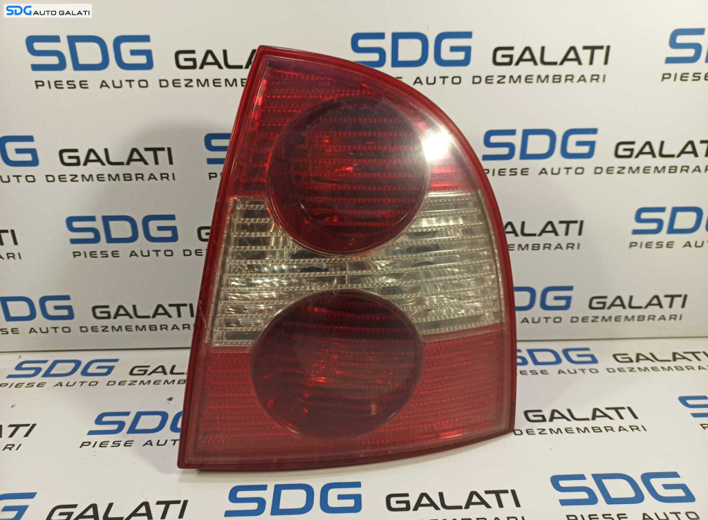 Stop Lampa Tripla Dreapta Volkswagen Passat B5.5 2001 - 2005 [L1381]