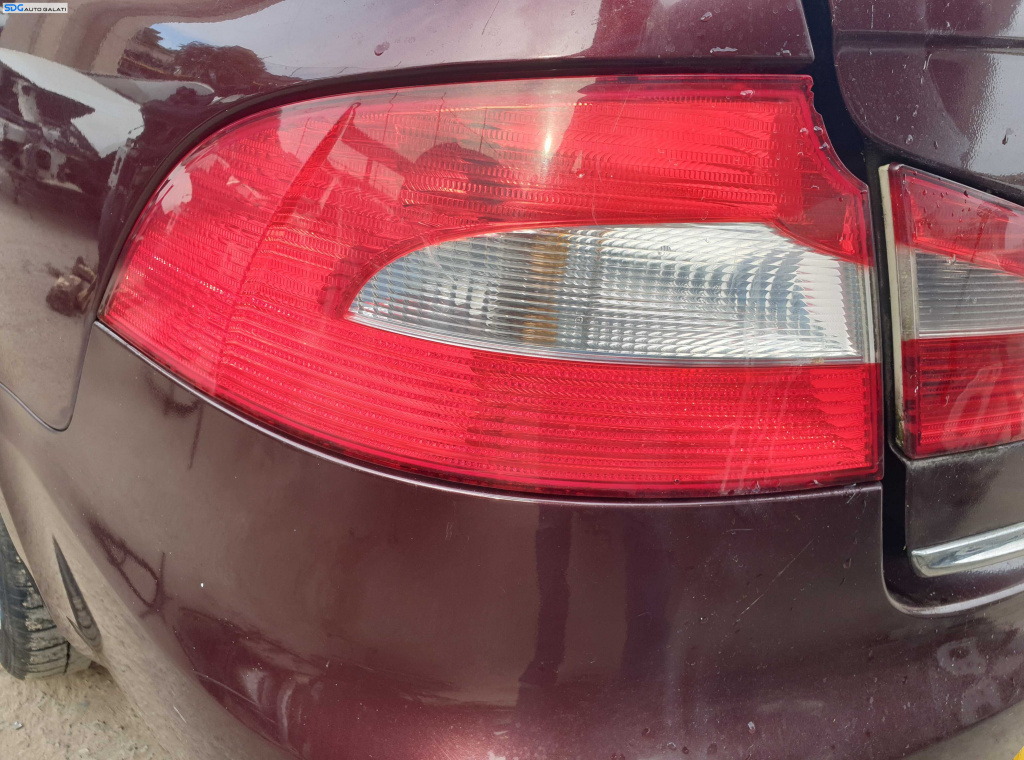 Stop Lampa Tripla Stanga cu Defect de pe Aripa Caroserie Skoda Superb 2 Hatchback Berlina 2008 - 2013 [K6038]