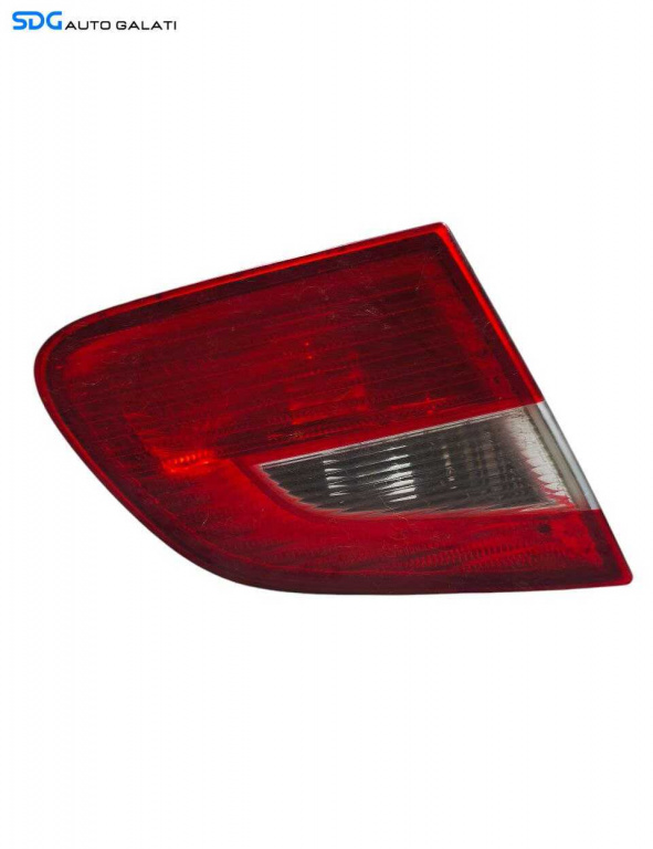 Stop Lampa Tripla Stanga de pe Haion Haion Capota Portbagaj Skoda Superb 2 2008 - 2013 Cod 3T5945093 [LR1151]