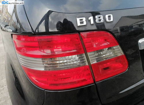 Stop Lampa Tripla Stanga de pe Haion Haion Portbagaj Mercedes W245 Clasa B Class 2005 - 2008