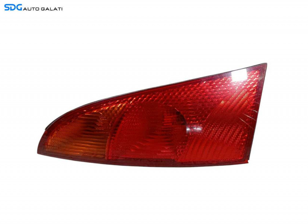 Stop Lampa Tripla Stanga Ford Focus 1 Hatchback Scurt 1998 - 2004 Cod 1M513405 [LR0823]