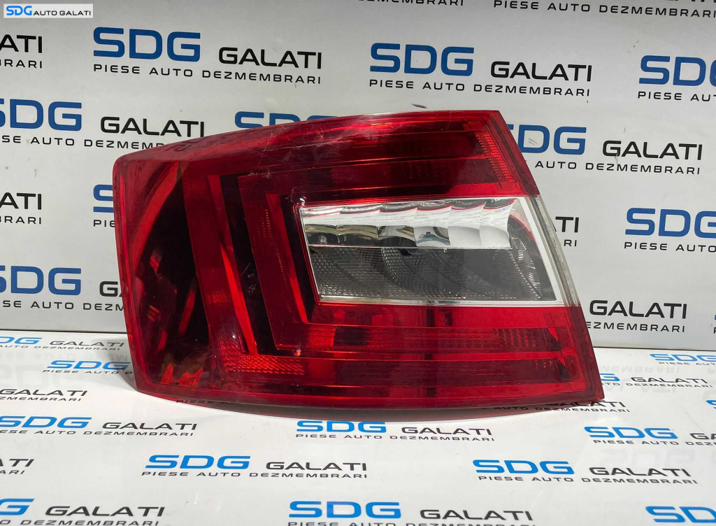 Stop Lampa Tripla Stanga Skoda Octavia 3 Hatchback Berlina Sedan 2013 - 2017 [L2356]
