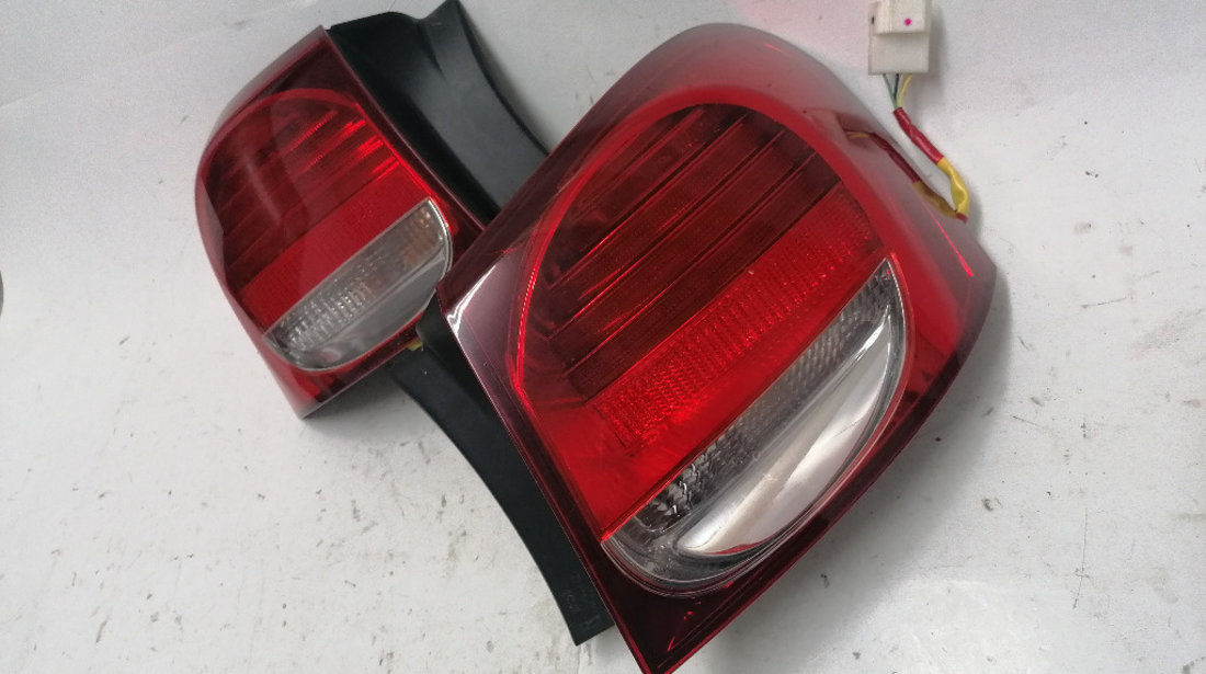 STOP LED CAROSERIE ARIPA STANGA SAU DREAPTA SPATE LEXUS GS 2006 2007 2008 2009 2010 2011 2012