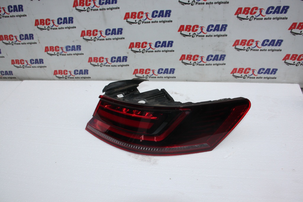 Stop LED dreapta caroserie VW Arteon cod: 3G8945208E model 2018