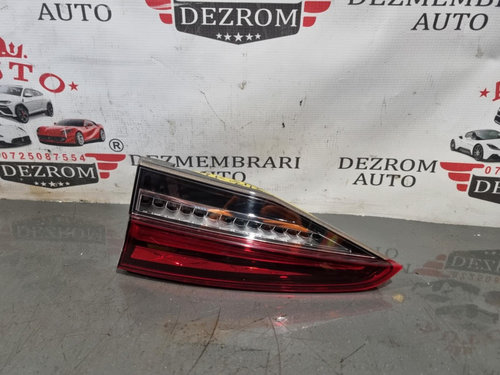 Stop led dreapta portbagaj 5E6945308 Skoda Octavia IV Sedan 1.5 TGI G-TEC DHFA 131 cai