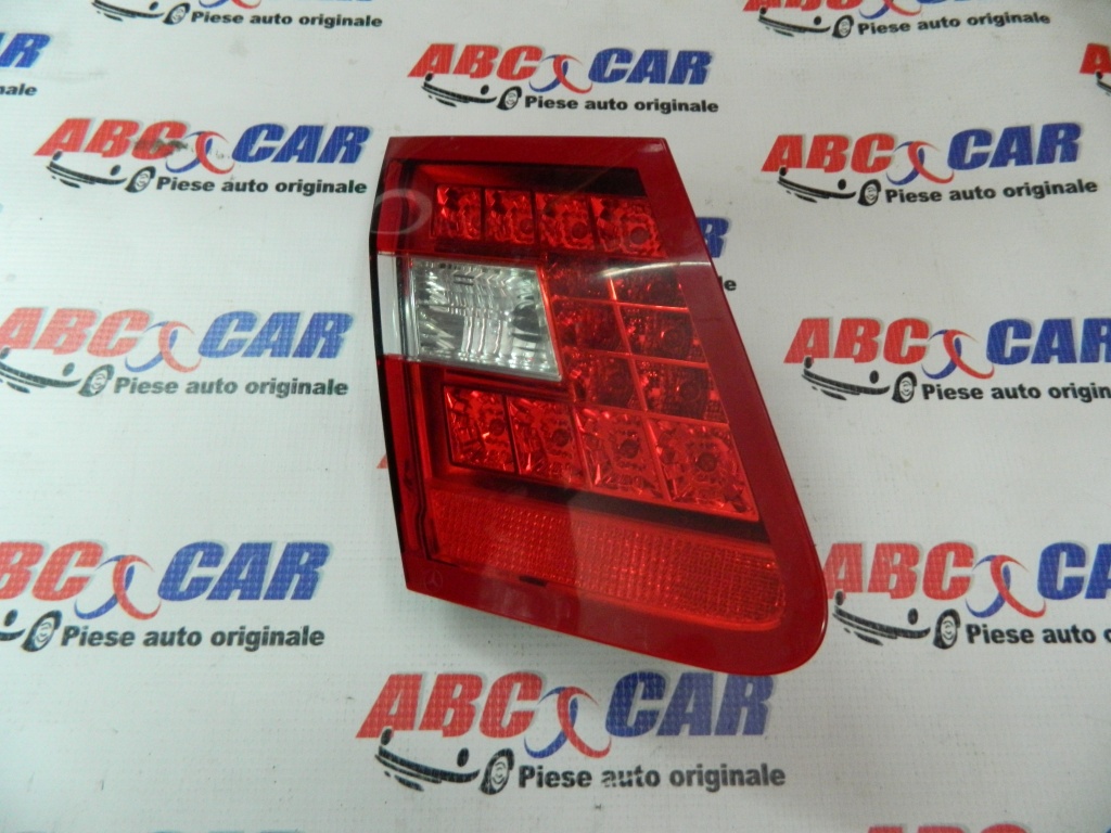 Stop led stanga capota Mercedes E-Class W212 cod: A2129060158 model 2012