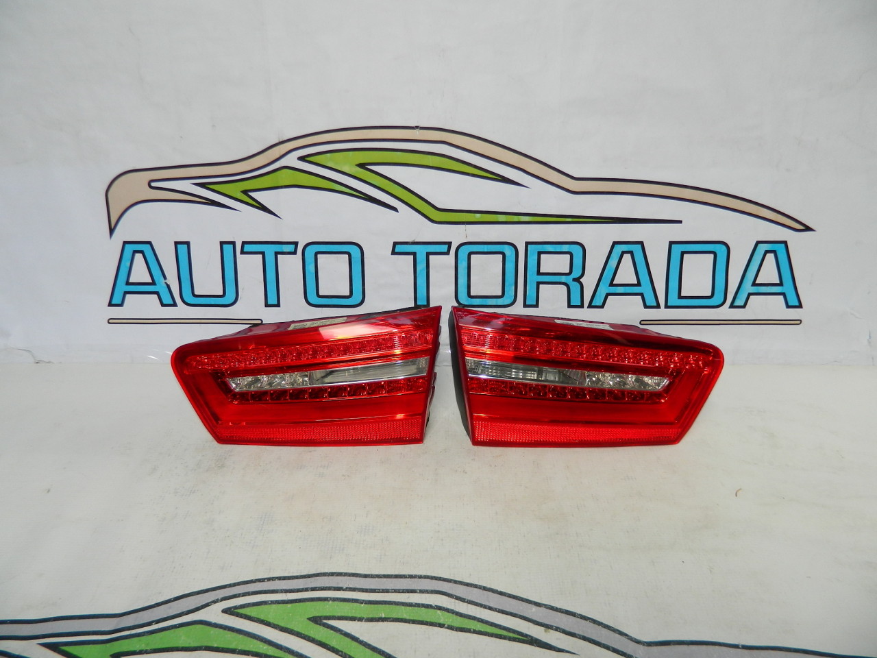 Stop LED stanga dreapta haion Audi A6 2011-2015 cod 4G9945094B , 4G9945093B