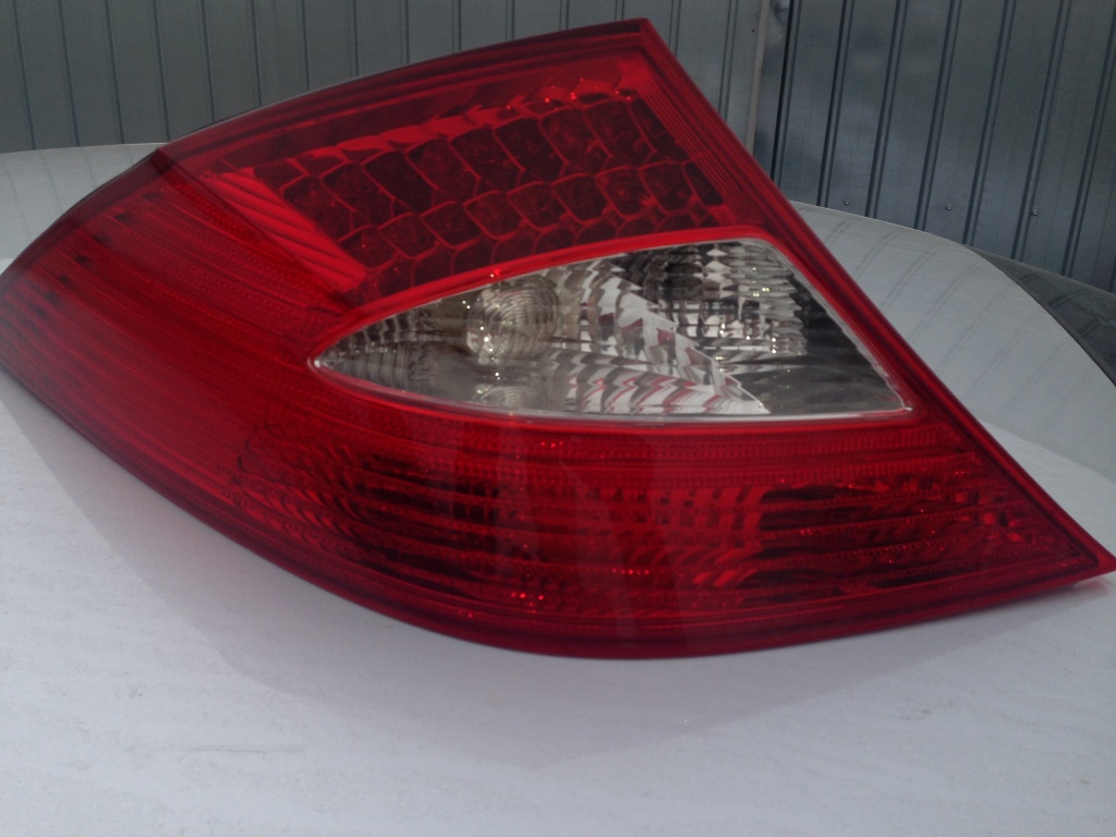 Stop mercedes cls w219 2006