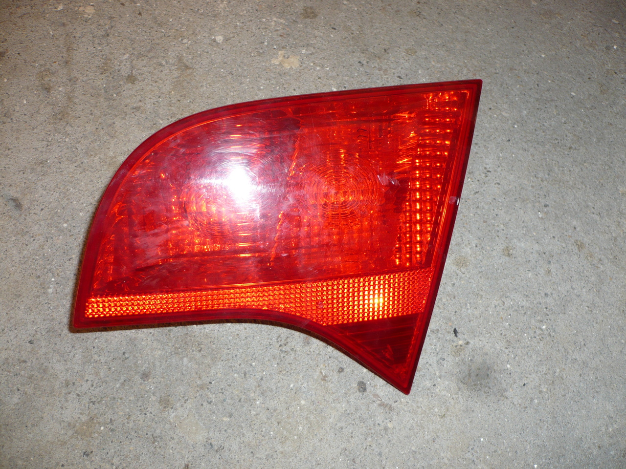 Stop Portbagaj Dreapta Audi A4 B7