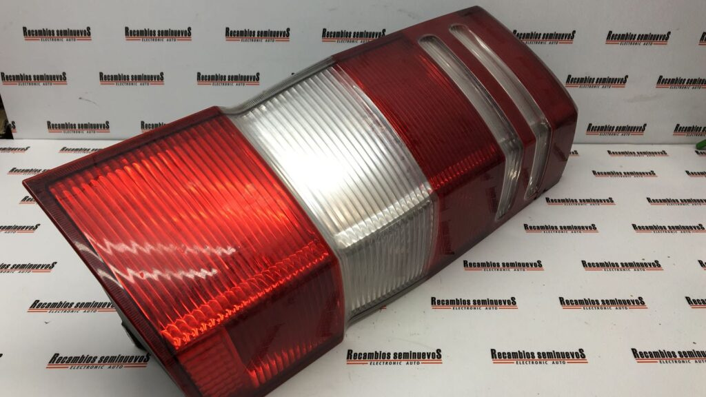 Stop spate spate dreapta VALEO MERCEDES-BENZ SPRINTER 2008-2010 A 906 820 02 64 / A9068200264 / 89037384A 906 820 02 64 / A9068200264 / 89037384