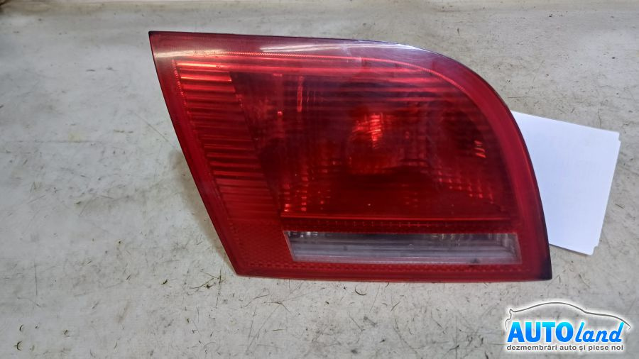 Stop Spate Stanga De pe Haion Audi A3 8P 2003