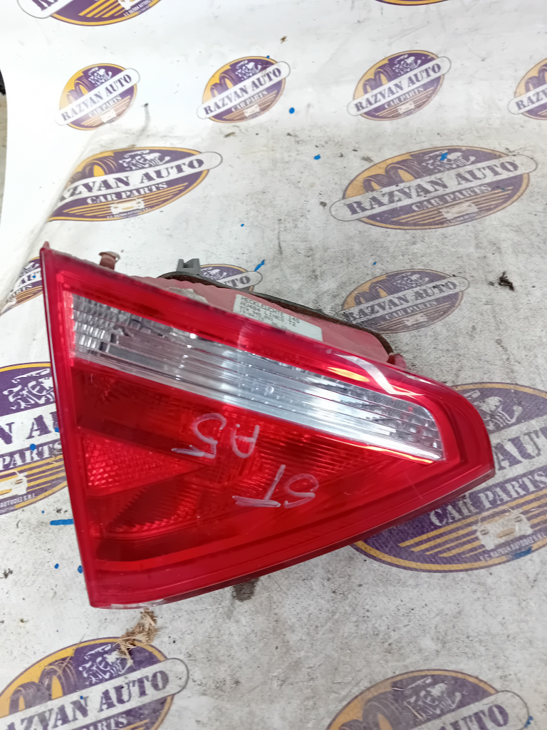 Stop stânga haion Audi A5 2009, 8T0945093