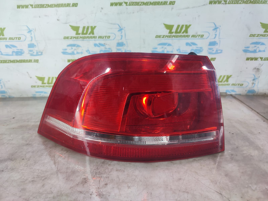 Stop stânga Volkswagen VW Passat B7 [2010 - 2015] 2.0 tdi CFFB