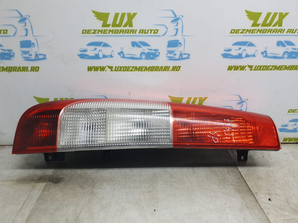 Stop stanga 11-b686b Mercedes-Benz Vito W639 [2003 - 2010] 2.2 cdi om646.980 euro 4