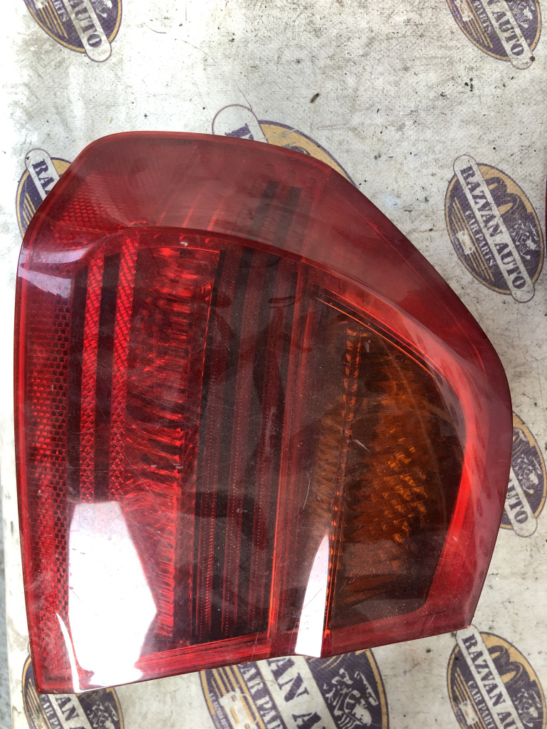Stop stanga aripa BMW 320 E90 2008