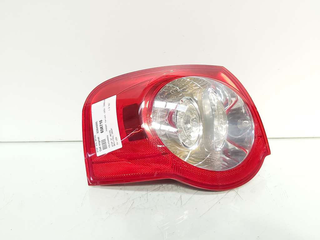 Stop stanga aripa, cod 3C9945095, VW Passat Variant (3C5) (id:658710)
